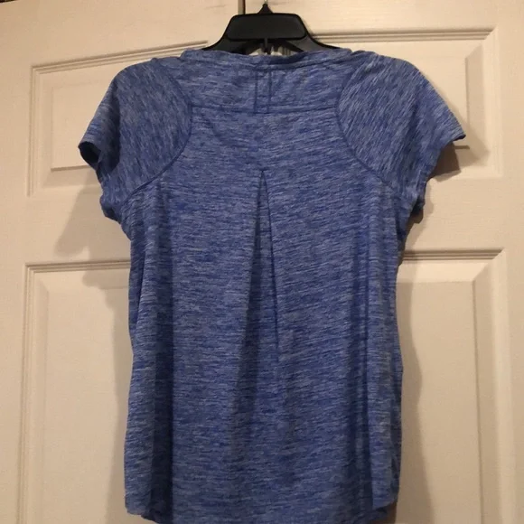 Avia Medium Blue/White Variegated Color Athletic Shirt - Picture 4 of 4